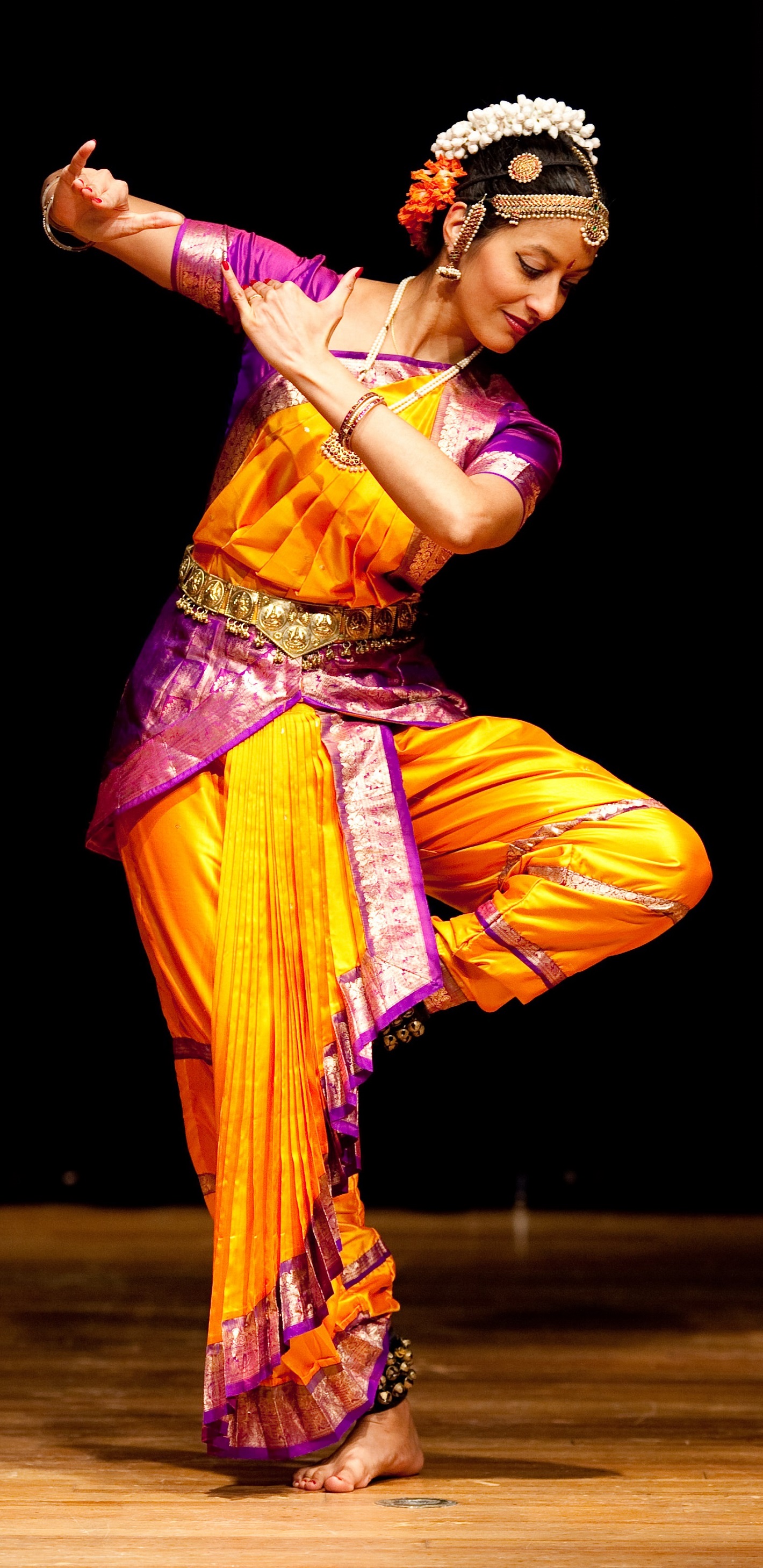 Close up shot, bharatanatyam dancer showing mudra or hand gestures on stage  - cocnept of Indian culture, classical dancer and tradition. Stock Photo by  ©Lakshmiprasad 550138916