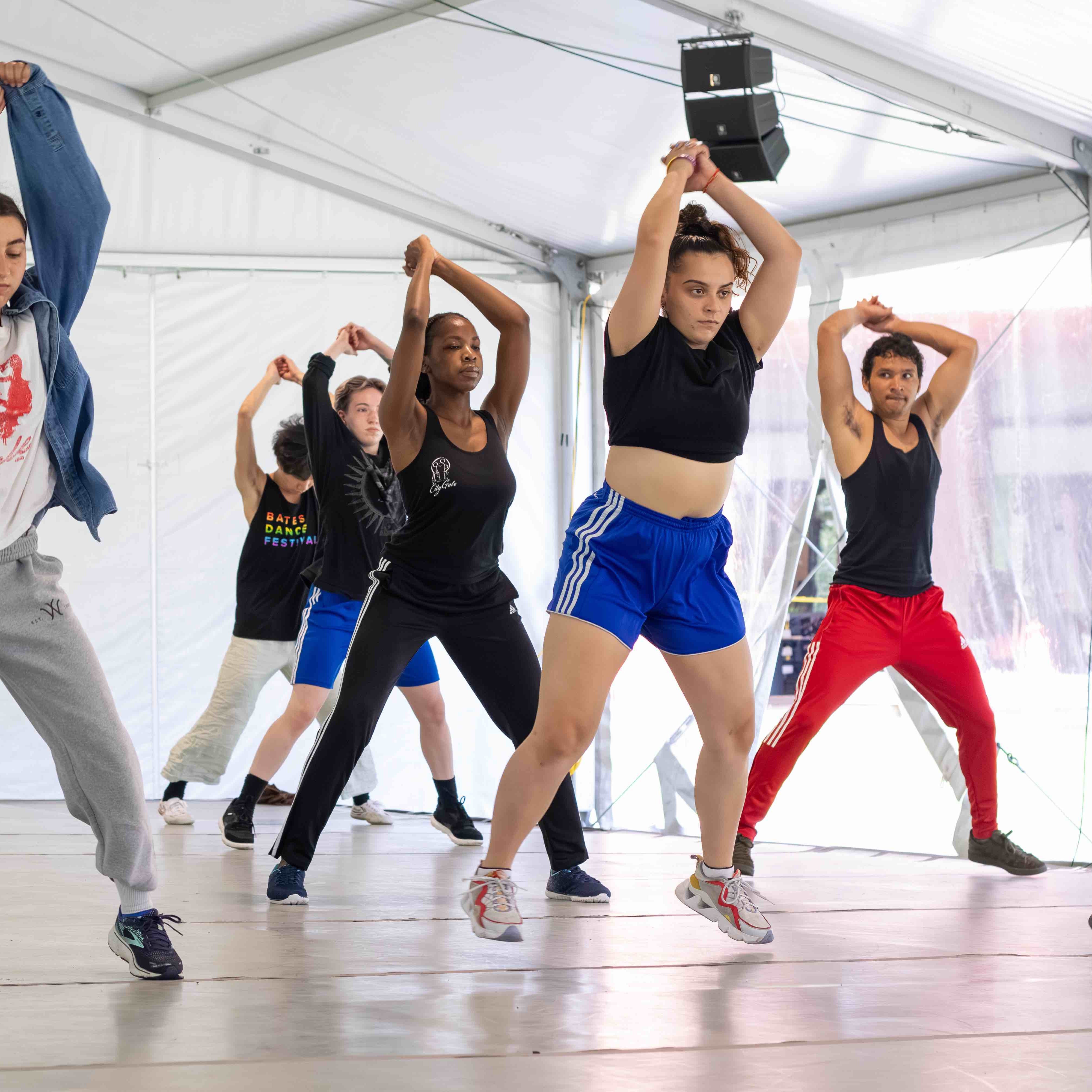 A group of people participate in a Hip Hop class together.