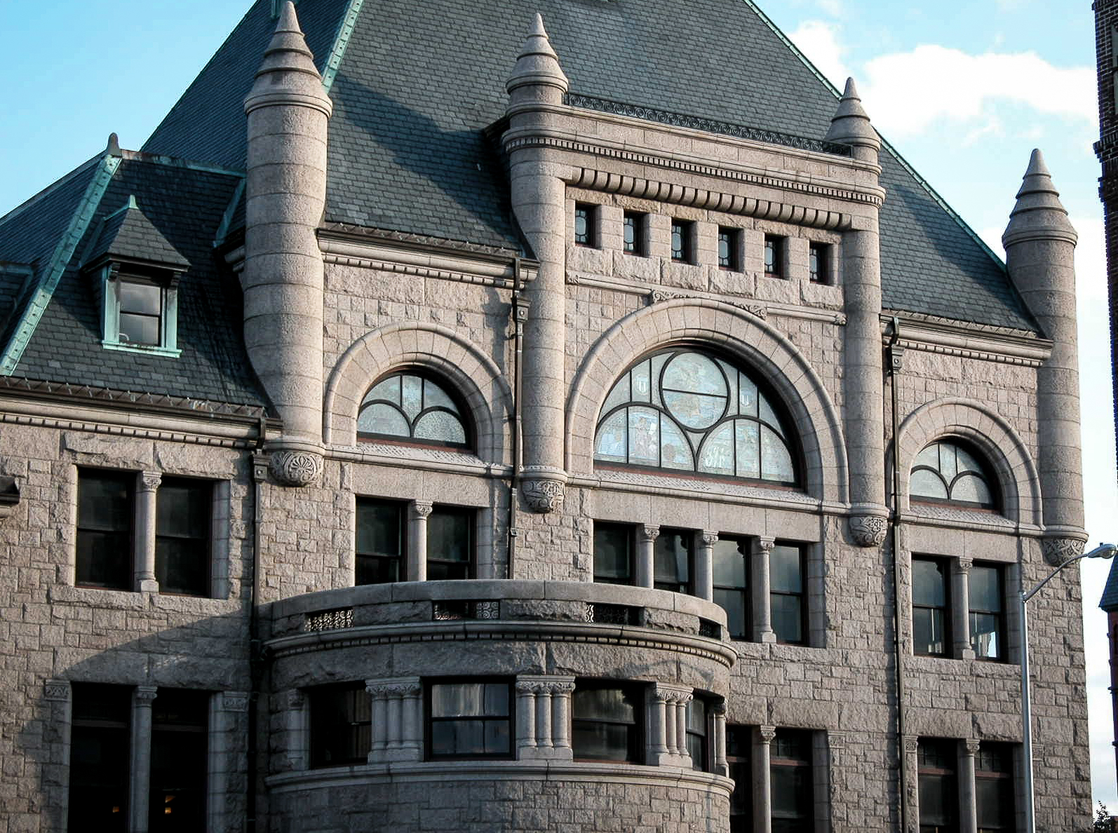 Pollard Memorial Library