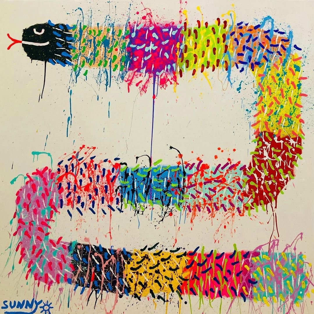 Painting of a colorful snake, using a splatter paint style