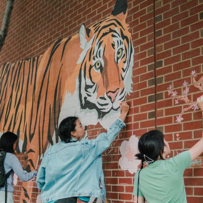 An interactive drawing installation and mural created as part of the 2022 Residence Lab exhibition at Tufts Community Common 